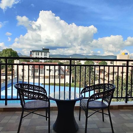 Ss Luxury Comforts A 2Bhk Service Apartment Chikmagalūr Buitenkant foto